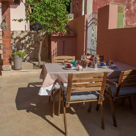 Casa Giulia - Residenza Lo Sparviero 別荘